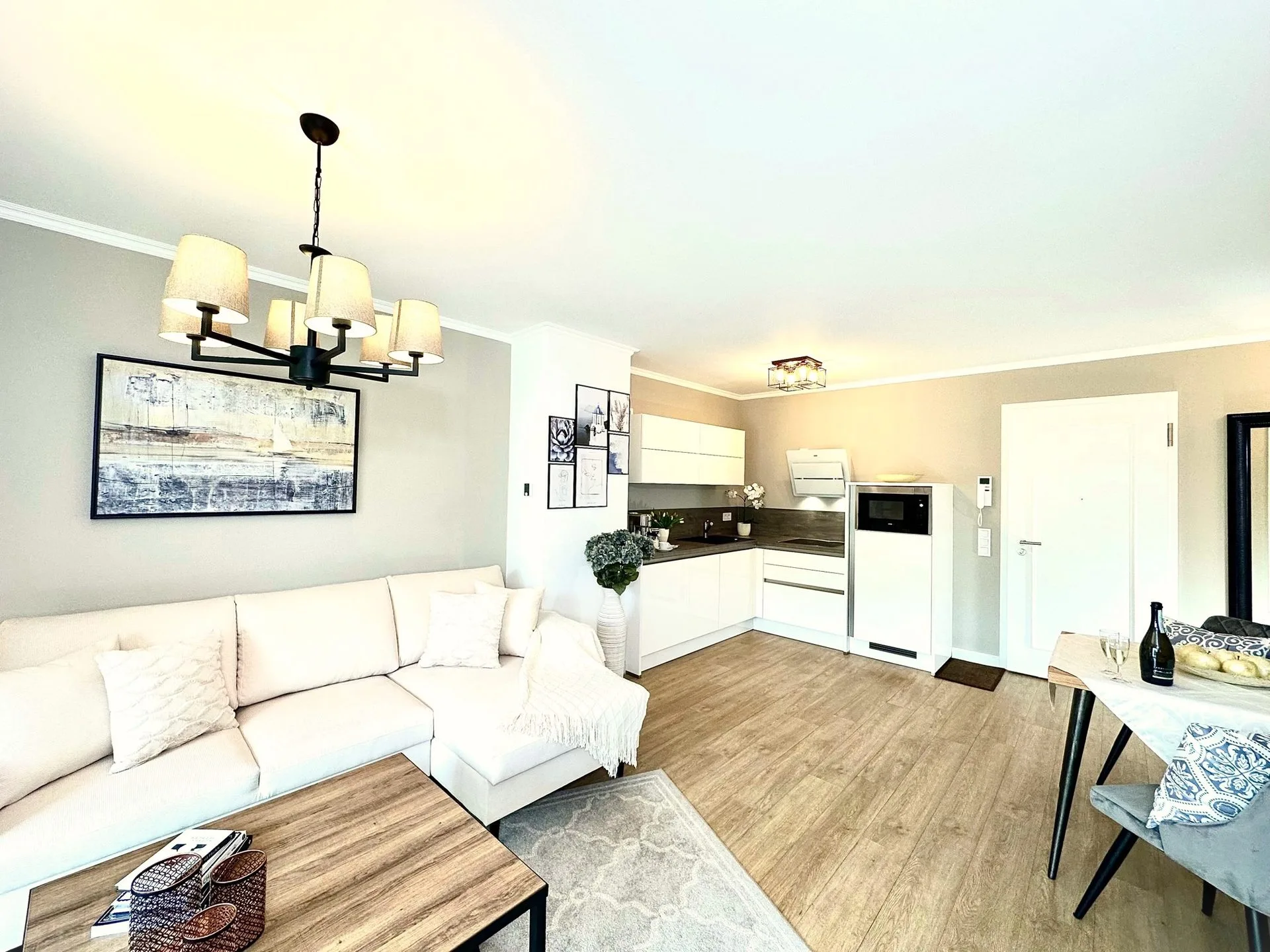 Kaffee- und Espressomaschine in der Suite Strandperle